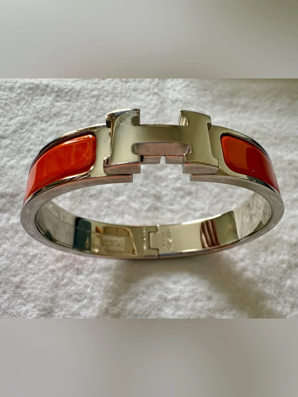 Hermes up sale
